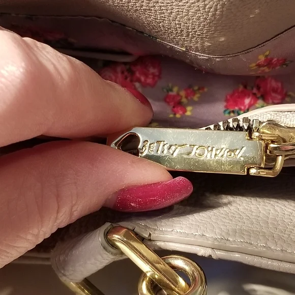 Betsey Johnson Tote - Picture 9 of 13